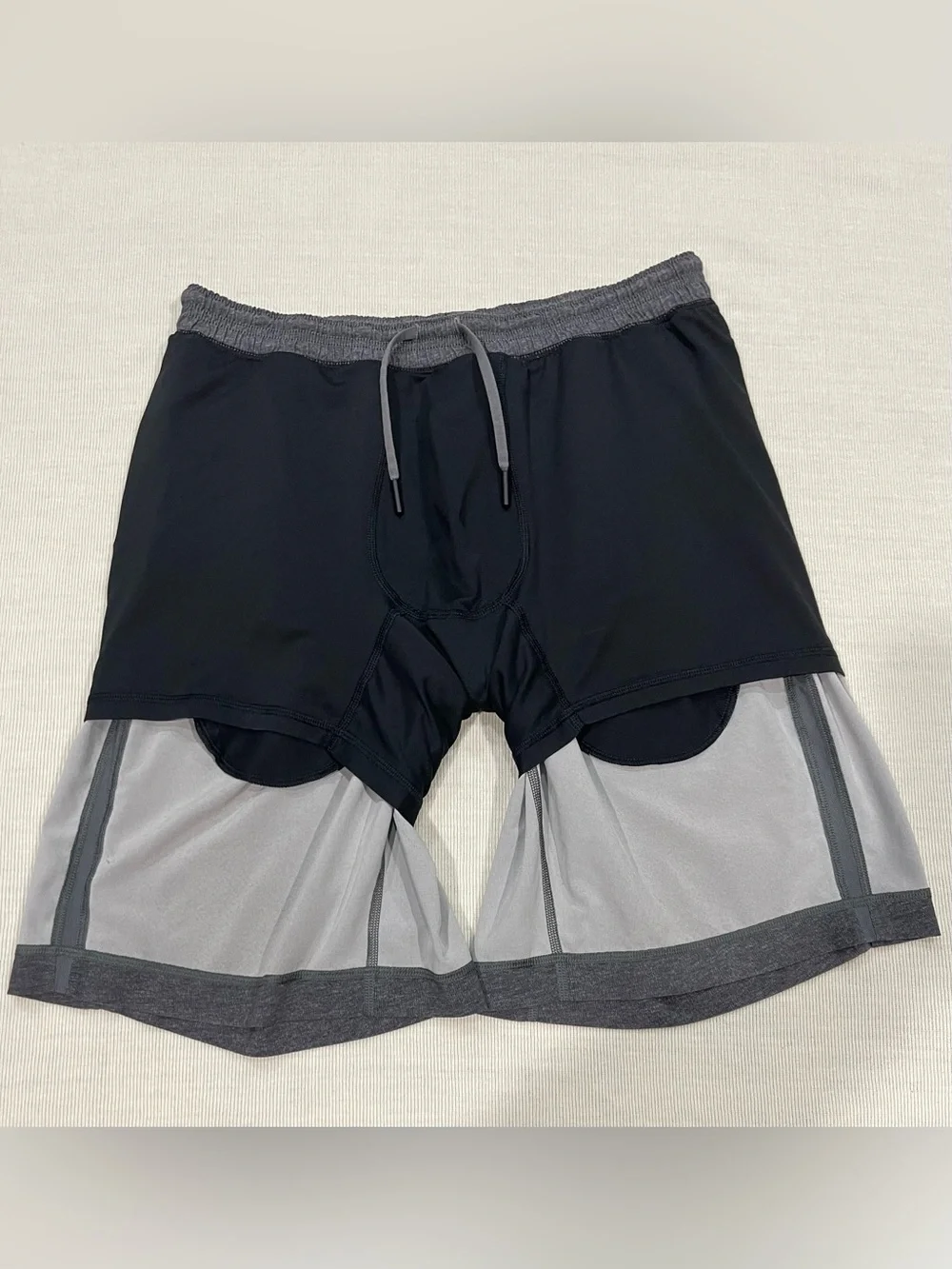 Lululemon Pace Breaker Shorts Mens Size Medium